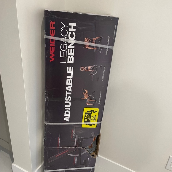 New Weider Legacy Adjustable Bench - Picture 1 of 2